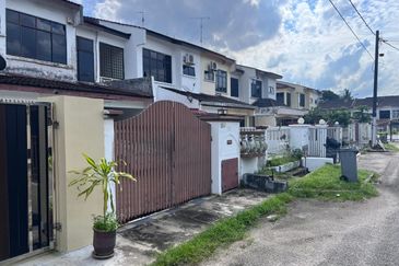 Austin Residence @Taman Mount Austin