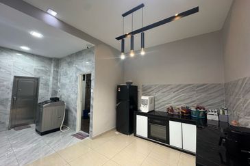 Taman Austin Perdana