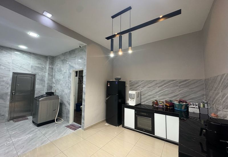 Taman Austin Perdana