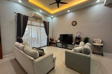 Taman Austin Perdana