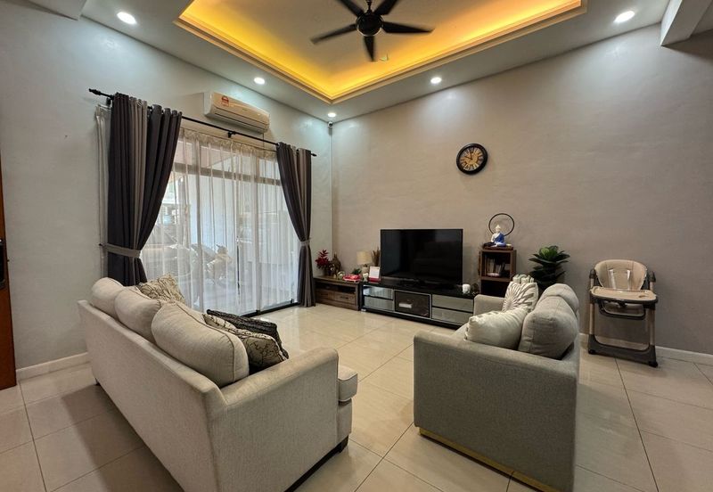 Taman Austin Perdana