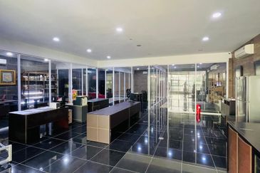 Nusa Cemerlang Industrial Park