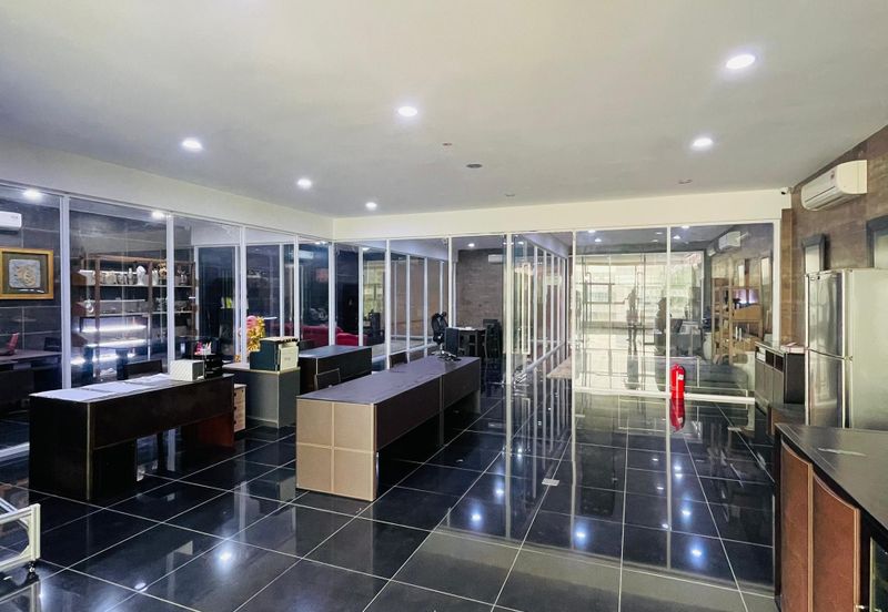 Nusa Cemerlang Industrial Park