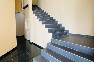 Nusa Cemerlang Industrial Park