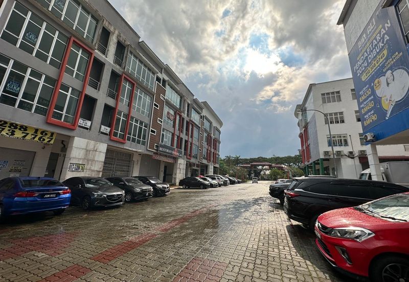 Bandar Baru Seri Alam