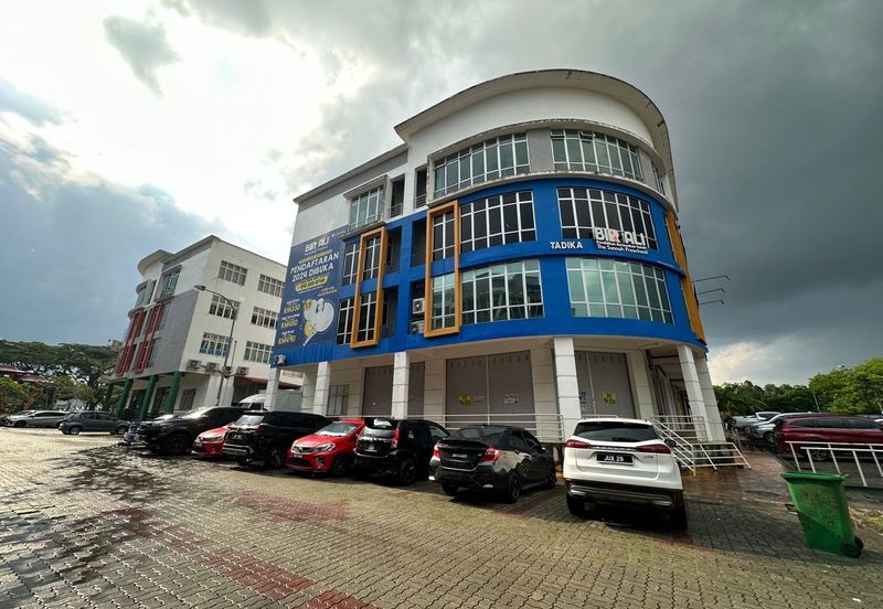 Bandar Baru Seri Alam