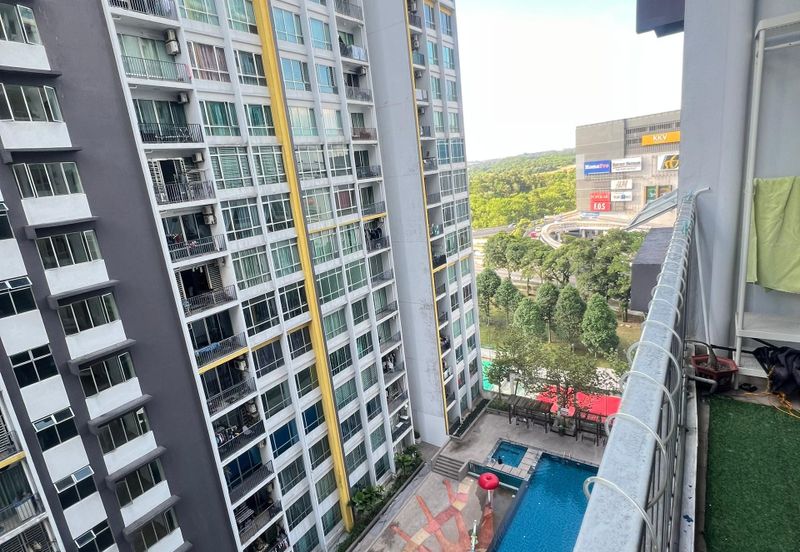 Dedaun Hijau (Greenfield Regency)