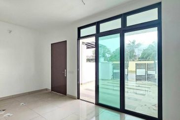 Shangri La Residence