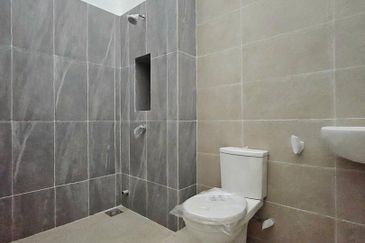 Shangri La Residence