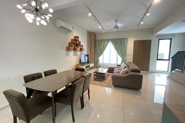 Sunway Citrine Lakehomes