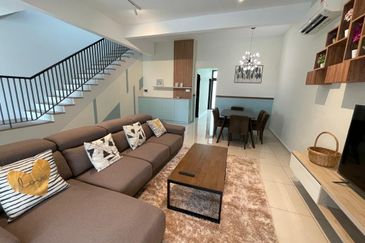 Sunway Citrine Lakehomes