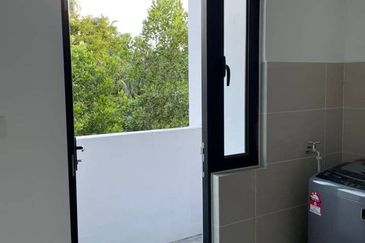 Sunway Citrine Lakehomes