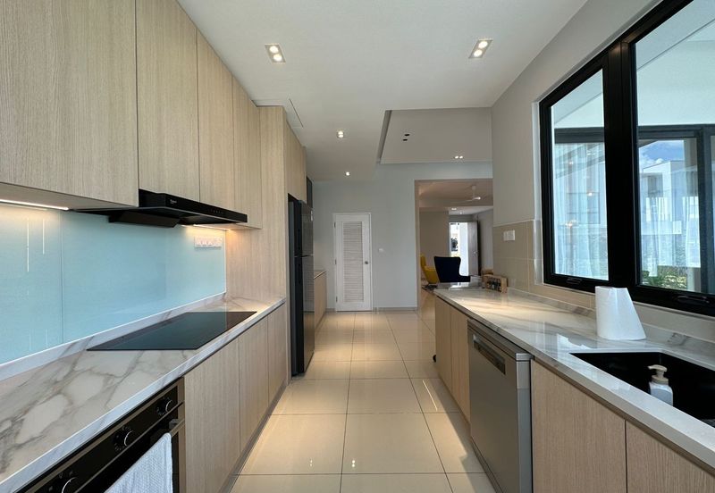 Sunway Citrine Lakehomes