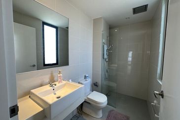 Sunway Citrine Lakehomes