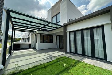 Sunway Citrine Lakehomes