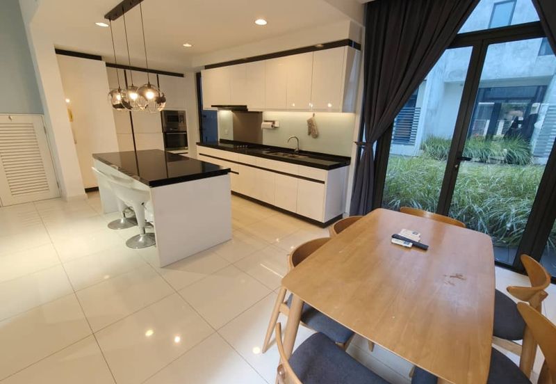 Avira Garden Terraces @ Medini