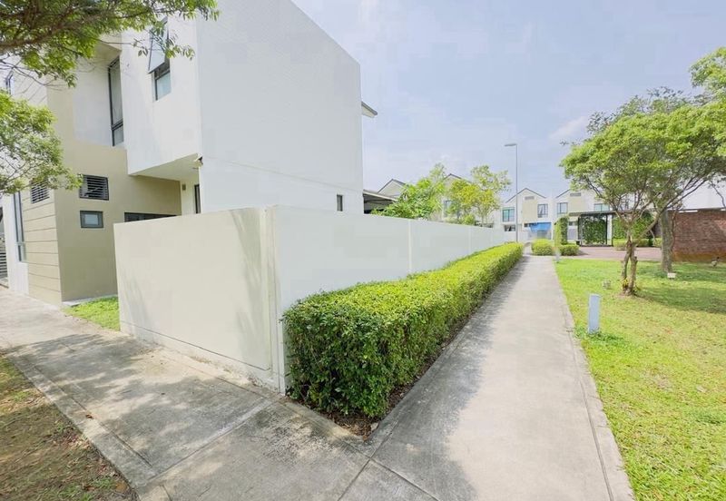 Avira Garden Terraces @ Medini