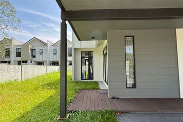 Avira Garden Terraces @ Medini