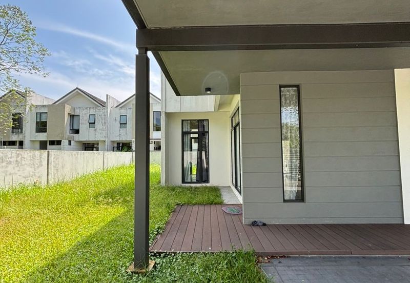 Avira Garden Terraces @ Medini