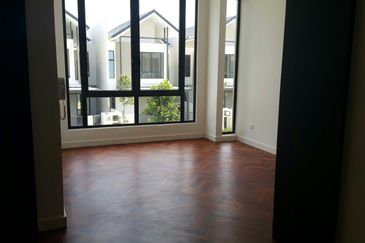 Avira Garden Terraces @ Medini