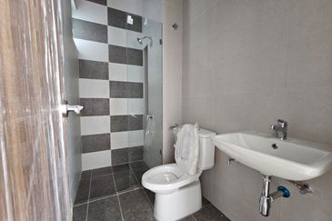 Honeydale Residence @ Taman Impian Emas