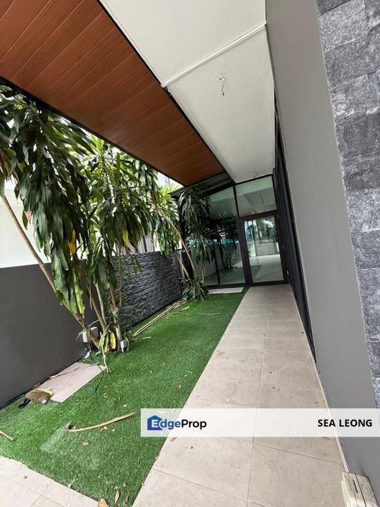 Arista Taman Gaya Double Storey Semi Detached House For Sale, Johor, Ulu Tiram