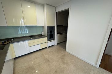 The Astaka @ 1 Bukit Senyum