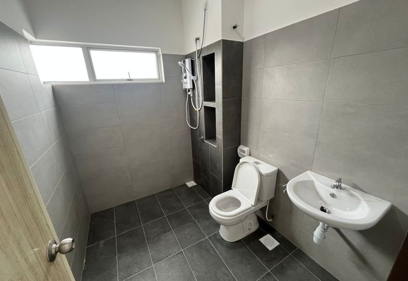 Iconia Garden Residence Precinct B @ Taman Impian Emas