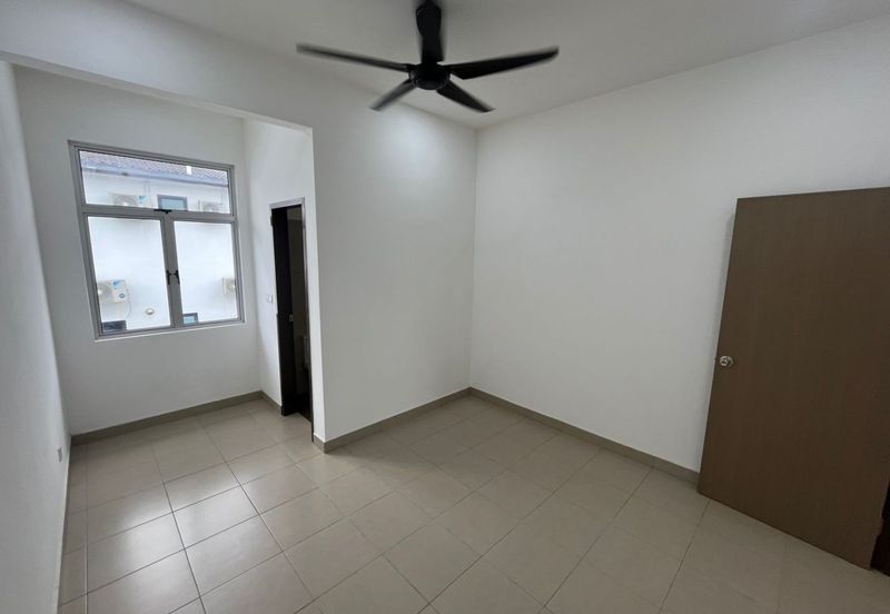 Iconia Garden Residence Precinct B @ Taman Impian Emas