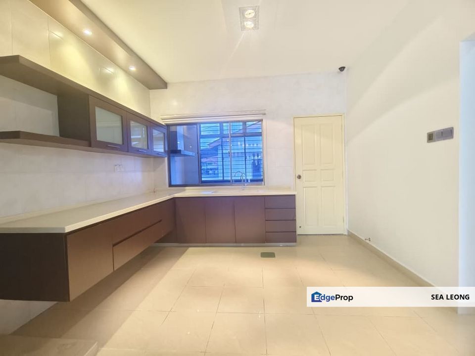  Bukit Impian Double Storey Terrace House End Lot For Sale, Johor, Skudai