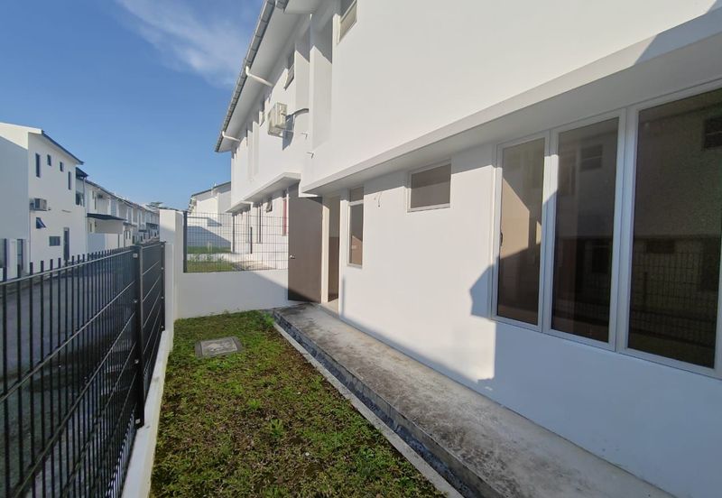 Iconia Garden Residence @ Taman Impian Emas