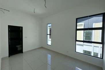 Honeydale Residence @ Taman Impian Emas