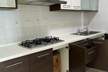 Ujana Executive Apartment