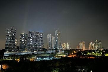 The M @ Medini Macrolink