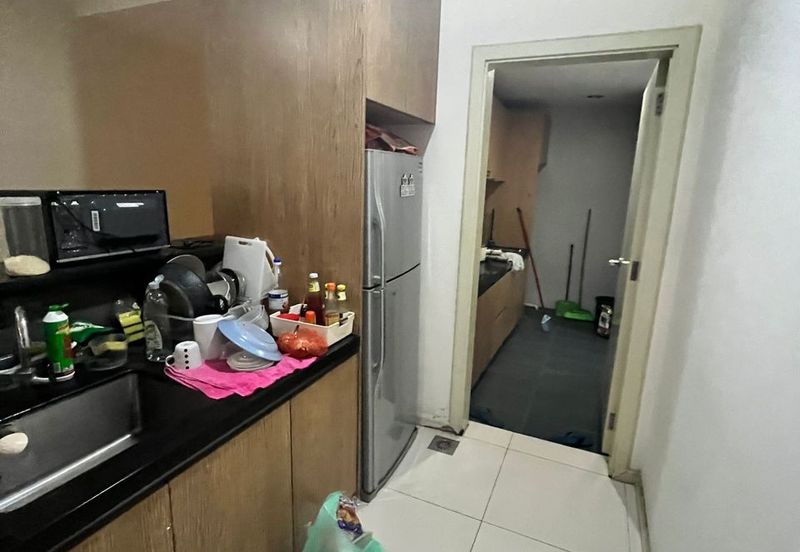 Good Deal Impiana apartment at East Ledang for Sales