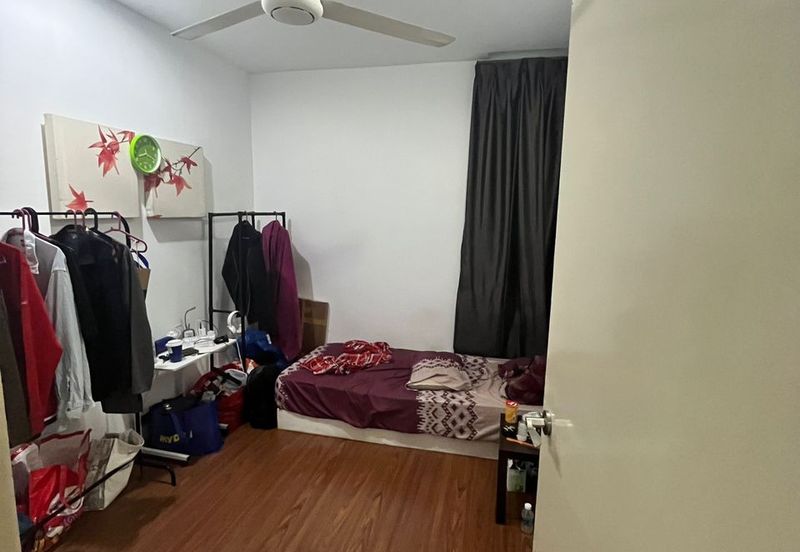 Good Deal Impiana apartment at East Ledang for Sales