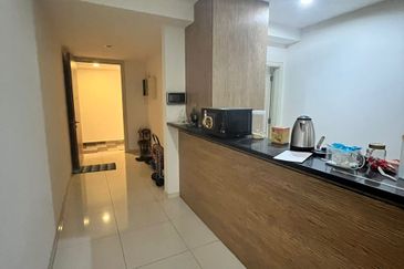 Good Deal Impiana apartment at East Ledang for Sales