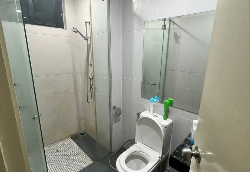 Good Deal Impiana apartment at East Ledang for Sales