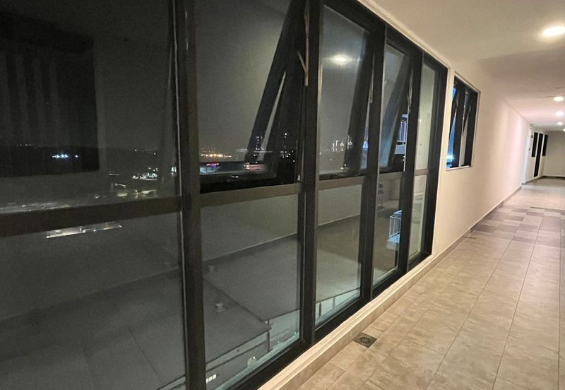 Good Deal Impiana apartment at East Ledang for Sales