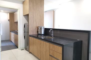Good Deal Impiana Apartment at East Ledang Near to Iskandar Puteri
