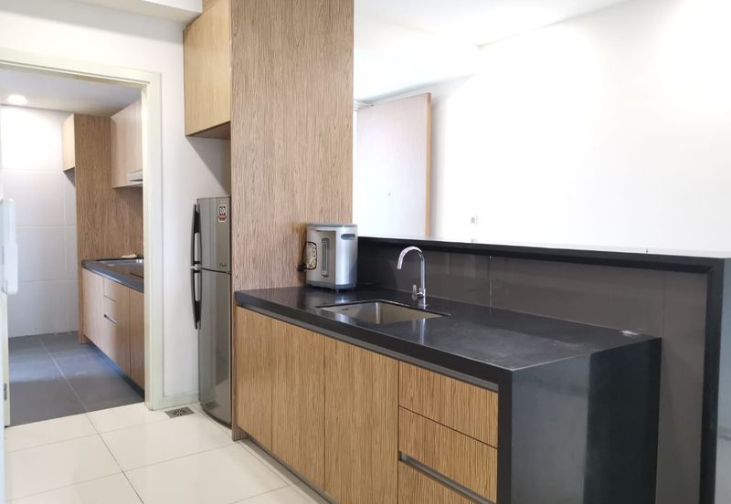 Good Deal Impiana Apartment at East Ledang Near to Iskandar Puteri