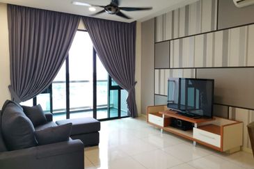 Good Deal Impiana Apartment at East Ledang Near to Iskandar Puteri