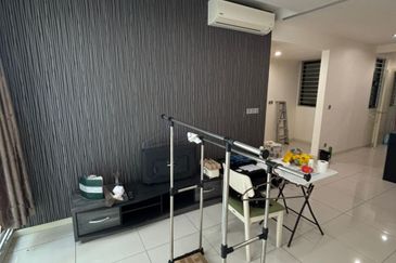 Good Deal Impiana Apartment at East Ledang for Sales