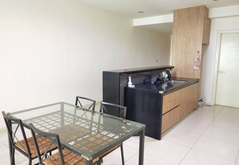 Good Deal 4 Rooms Impiana Apartment at East Ledang for Sales