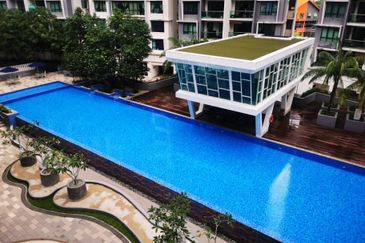 Good Deal 4 Rooms Impiana Apartment at East Ledang for Sales