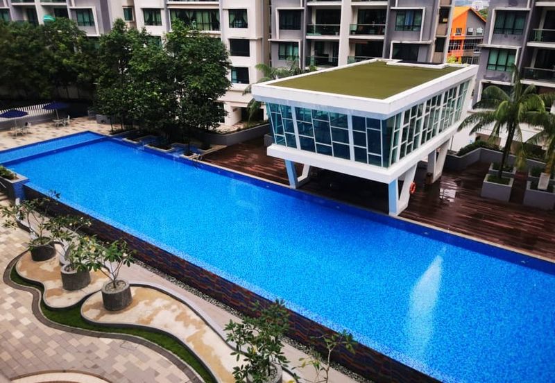 Good Deal 4 Rooms Impiana Apartment at East Ledang for Sales