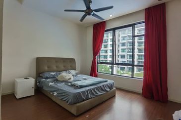 Good Deal 4 Rooms Impiana Apartment at East Ledang for Sales