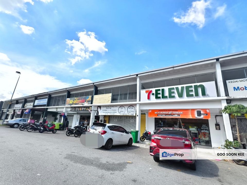 Below 1M shoplot at Nusa Bayu for Sales , Johor, Nusajaya