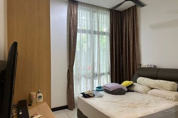 The Straits View Residences