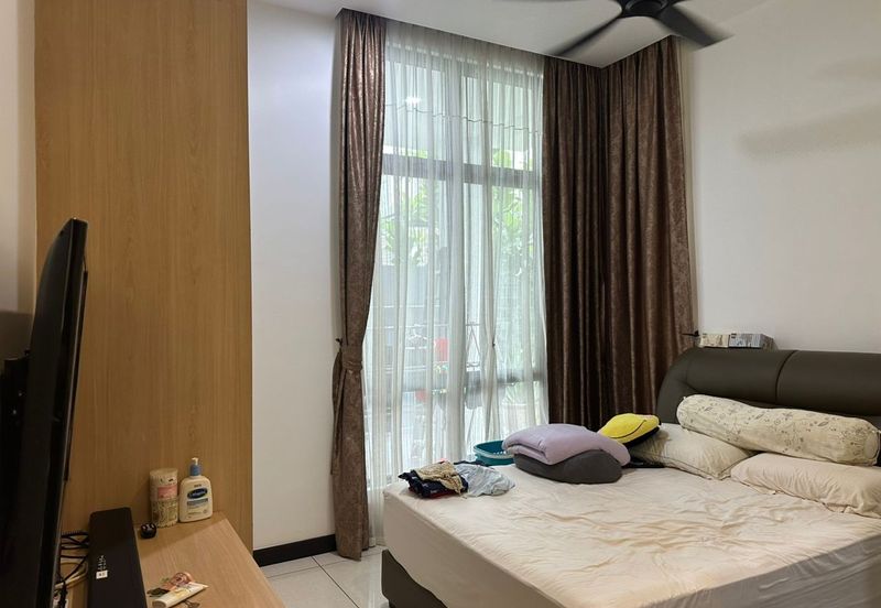 The Straits View Residences